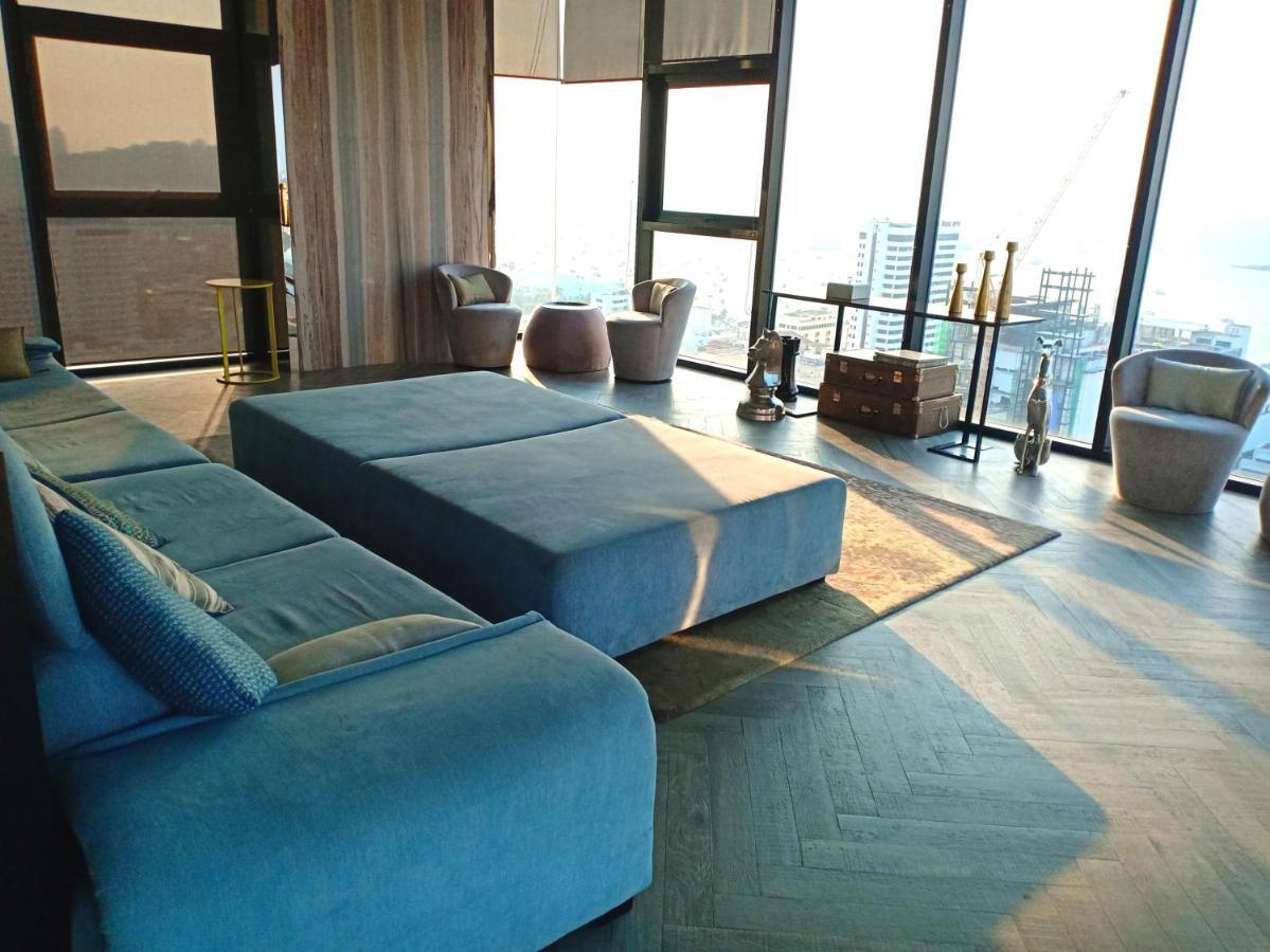 The Base Horizon Central Pattaya Exterior photo