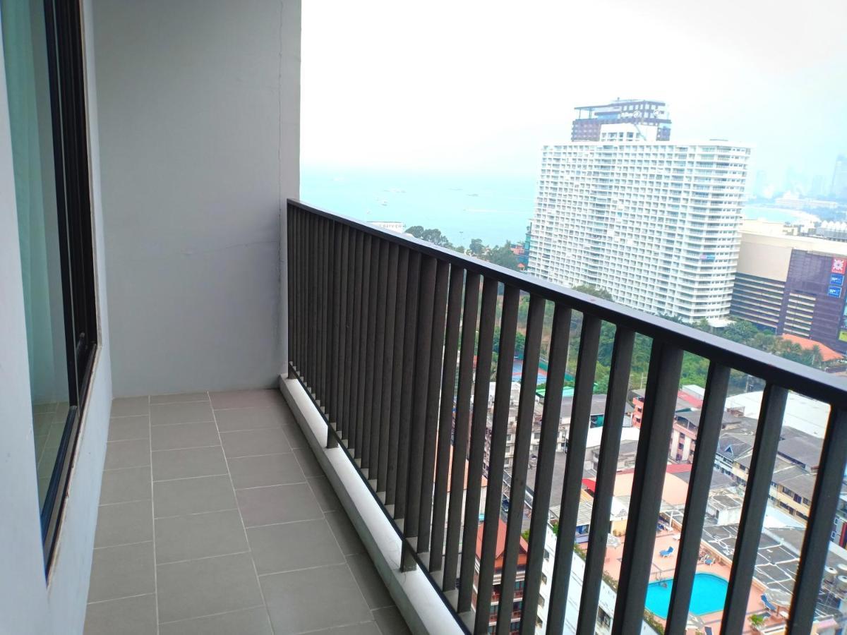 The Base Horizon Central Pattaya Apartment Exterior photo